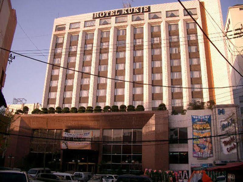 Hotel Kukje Pusan Exteriér fotografie